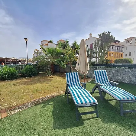 Jardines De Nuevo - Junto Al Mar